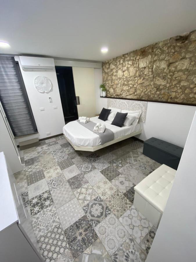 Brimiky House *